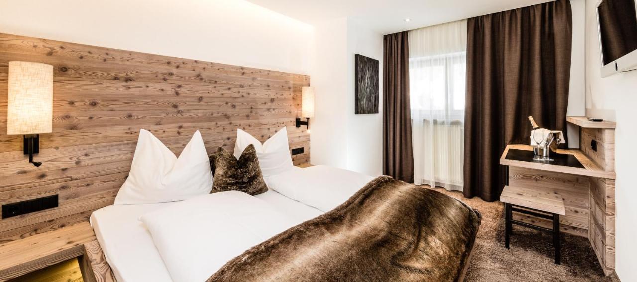 Arthotel Anterleghes - Gardenahotels Selva di Val Gardena Luaran gambar