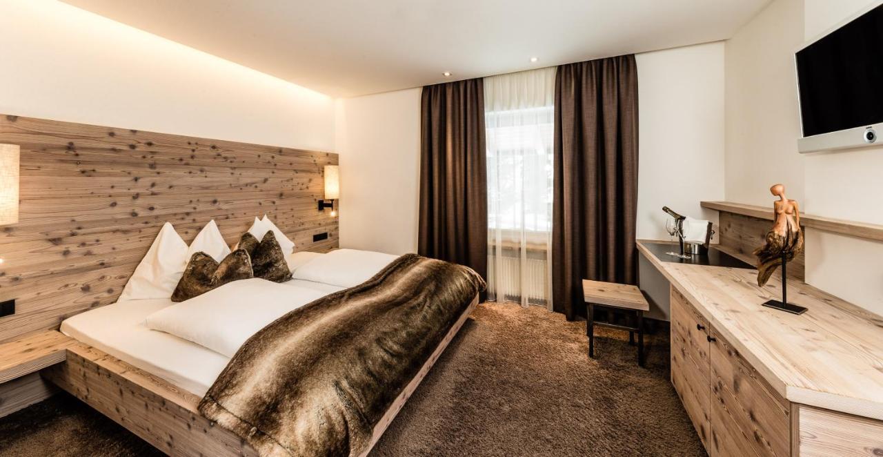 Arthotel Anterleghes - Gardenahotels Selva di Val Gardena Luaran gambar